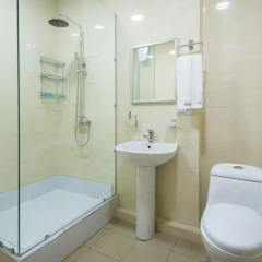 Отель 14th Floor Hotel Армения, Ереван - 3 отзыва об отеле, цены и фото номеров - забронировать отель 14th Floor Hotel онлайн ванная фото 2