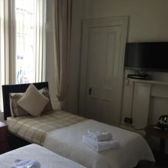 Отель Onslow Guest house 2* Стандартный номер с 2 отдельными кроватями фото 2