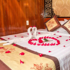 Отель Halong Fantasea Cruise 3* Номер Делюкс с двуспальной кроватью фото 13