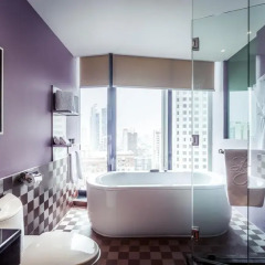 Отель The Continent Bangkok by Compass Hospitality 4* Номер категории Премиум с различными типами кроватей фото 19