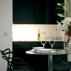 Апартаменты Valet Apartments Golden Square балкон