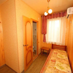 Гостиница Guest House on Turgeneva 172a в Анапе отзывы, цены и фото номеров - забронировать гостиницу Guest House on Turgeneva 172a онлайн Анапа комната для гостей фото 5