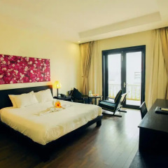 Отель Thanh Binh Riverside Hoi An 4* Номер Делюкс с различными типами кроватей фото 6