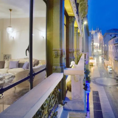 Отель Glamour Apartments Италия, Милан - 1 отзыв об отеле, цены и фото номеров - забронировать отель Glamour Apartments онлайн балкон