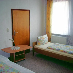 Hotel Pension am Kurmittelhaus 2* Стандартный номер с различными типами кроватей фото 8