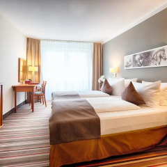 Leonardo Hotel Hamburg Airport комната для гостей фото 5