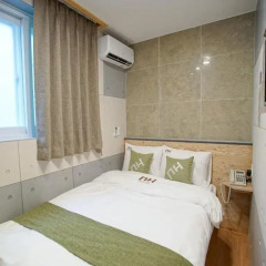 Отель D.H Sinchon Guesthouse 2* Стандартный номер с различными типами кроватей фото 5