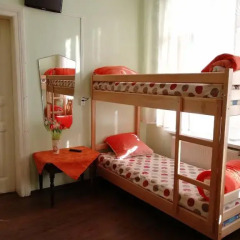 Play Hostel Кровать в общем номере фото 9