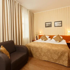 Kreutzwald Hotel Tallinn 4* Стандартный номер с двуспальной кроватью фото 7