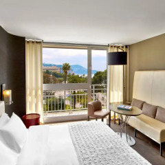 Отель Le Meridien Nice 4* Улучшенный номер с различными типами кроватей