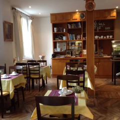 Отель Hôtel du Square dAnvers питание