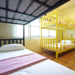 Отель 305hostel Бангкок спа