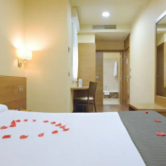 Sterling Hotel 3* Стандартный номер с различными типами кроватей фото 9