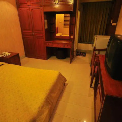 Апартаменты Sathorn Saint View Serviced Apartment Студия фото 2