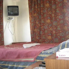 Canary Hotel сейф в номере