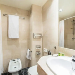 Expo Hotel Barcelona 4* Стандартный номер с различными типами кроватей фото 40