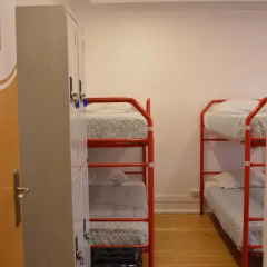 Terrace Lisbon Hostel Кровать в общем номере с двухъярусной кроватью фото 10