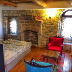 Отель Parmis Boutique House 3* Номер Делюкс фото 10