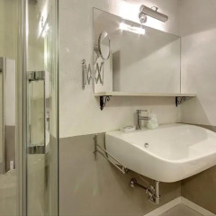 Отель LM Suite Spagna 3* Стандартный номер с двуспальной кроватью фото 25