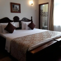 Отель The Golf Green Bungalow 2* Стандартный номер с различными типами кроватей