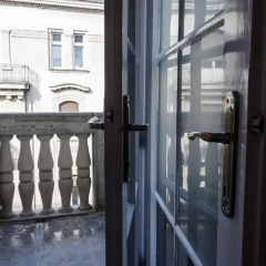 Roommates Hostel Белград балкон