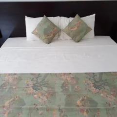 Отель Boutique Colombo 3* Номер Делюкс с различными типами кроватей фото 7