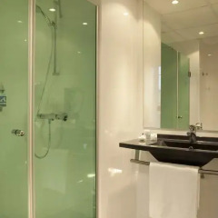 Отель Escale Oceania Marseille Vieux Port 3* Номер Делюкс с различными типами кроватей фото 3
