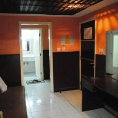 Pacific Hotel Llc в номере