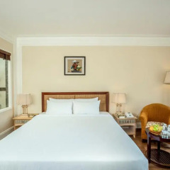 Sunrise Nha Trang Beach Hotel & Spa 4* Номер Премьер с двуспальной кроватью