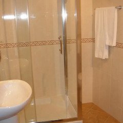 Hotel Louro 3* Стандартный семейный номер разные типы кроватей фото 3