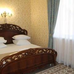 Гранд-отель Аристократ Коттедж с различными типами кроватей фото 2