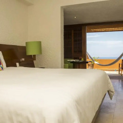 Отель Las Brisas Ixtapa 4* Номер Делюкс с различными типами кроватей фото 5