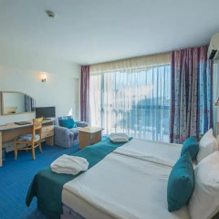 Holiday Park Hotel 4* Стандартный номер с различными типами кроватей фото 12