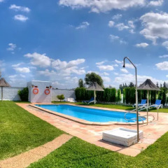 Отель Hacienda los Majadales Испания, Кониль-де-ла-Фронтера - отзывы, цены и фото номеров - забронировать отель Hacienda los Majadales онлайн бассейн