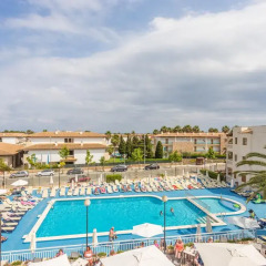 Отель Aparthotel Ferrer Isabel бассейн фото 5