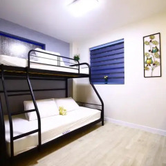 Отель Road Myeongdong Guesthouse 2* Улучшенный номер с различными типами кроватей фото 8