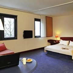 Hotel Novotel Suites Wien City Donau 3* Люкс с различными типами кроватей