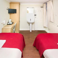 The Fairway Hotel 2* Номер с общей ванной комнатой