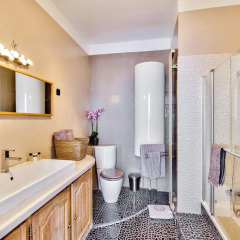 Отель Luxury and Spacious Appartment in Saint Michel Франция, Париж - отзывы, цены и фото номеров - забронировать отель Luxury and Spacious Appartment in Saint Michel онлайн ванная
