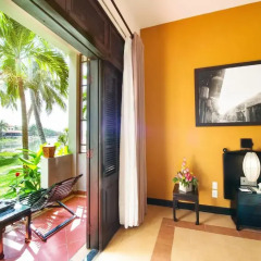Отель Hoi An Beach Resort 4* Улучшенный номер с различными типами кроватей фото 7