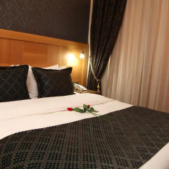 Emerald Hotel 3* Стандартный семейный номер с различными типами кроватей фото 6