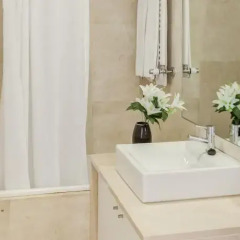 Апартаменты Lisbon Serviced Apartments - Bairro Alto ванная
