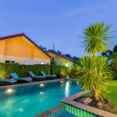 Отель Lemon Tree Naturist Phuket Niharn Beach 3* Люкс с различными типами кроватей