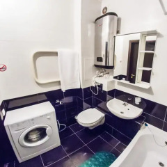 Home Hotel Na Ulitse Revolyutsii ванная