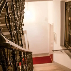 Отель Opera Suites балкон
