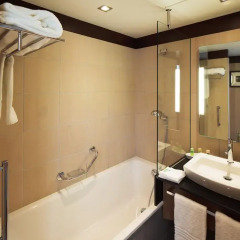 Отель Courtyard by Marriott Paris Boulogne 4* Стандартный номер с различными типами кроватей фото 6