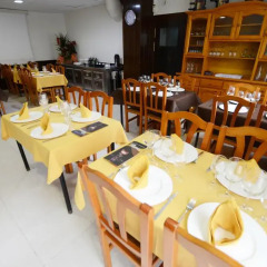 Отель Hostal Los Manos Испания, Бланес - отзывы, цены и фото номеров - забронировать отель Hostal Los Manos онлайн питание фото 2