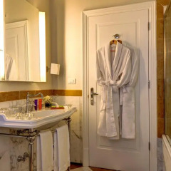 Villa Tolomei Hotel & Resort 5* Стандартный номер с различными типами кроватей фото 9