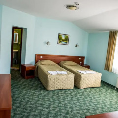 Bariakov Hotel 3* Номер Делюкс фото 10