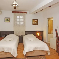 Family Hotel Varosha 2003 3* Стандартный номер с разными типами кроватей фото 2